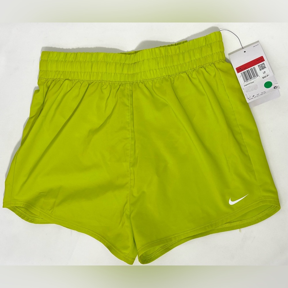 Nike One Big Kids' (Girls') Dri-FIT High-Waisted Woven Training Shorts Size: L - Picture 3 of 13